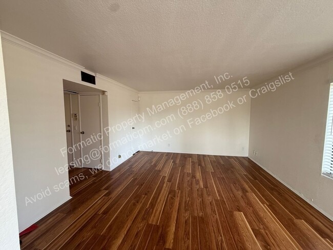 Photo - 10151 Arrow Route Unidad 60