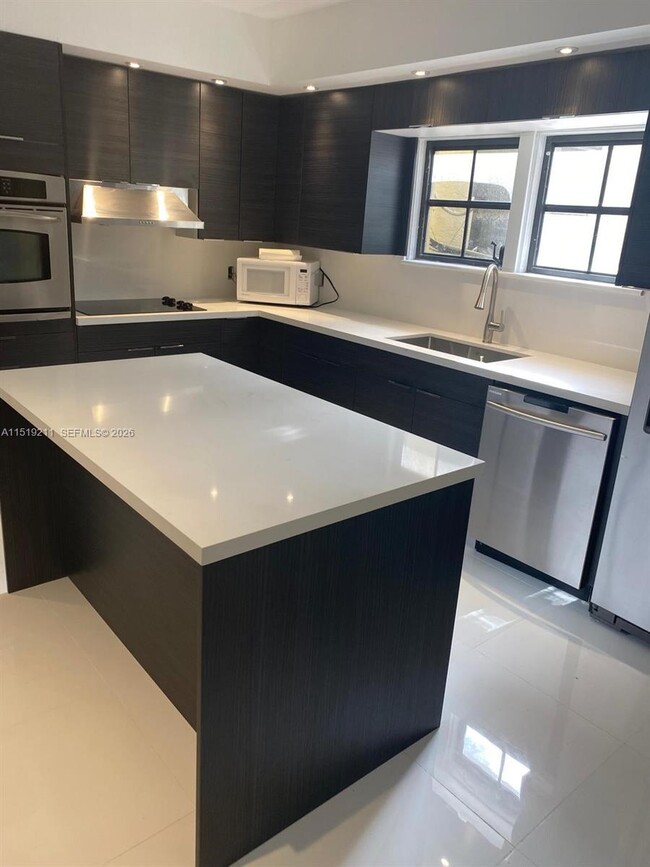 Photo - 8900 NE 1st Ave