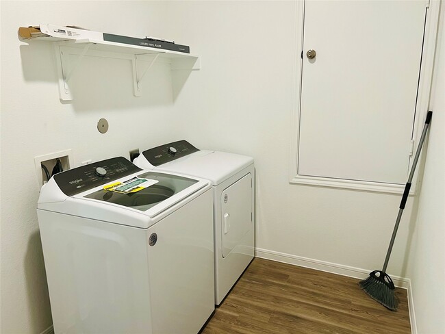 Building Photo - 16126 Elbridge Ct