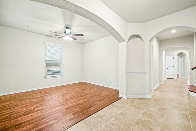 Photo - Bella Vista Rental - 5 Bedroom 3.5 bath!