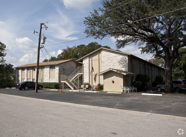 Photo - Cedar Apartment