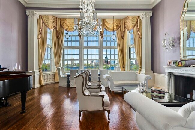 Photo - 324 Beacon St Unidad 4