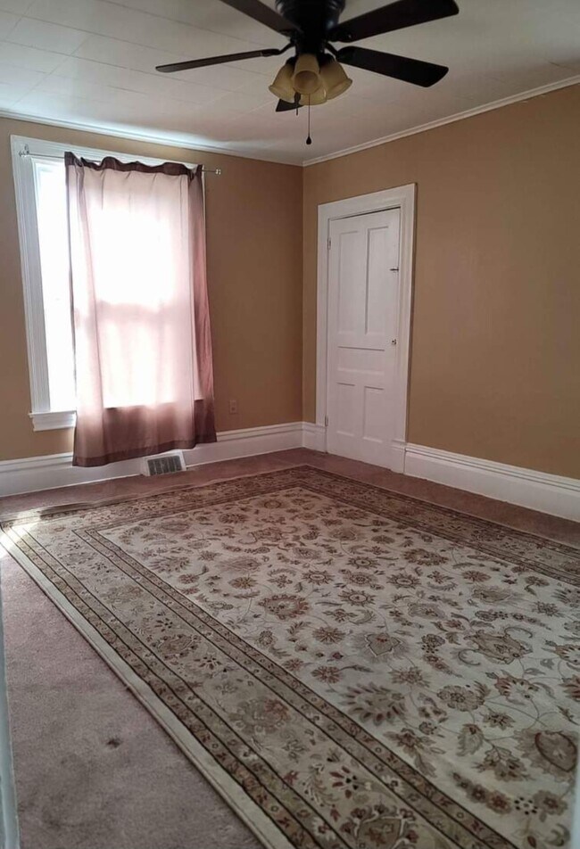 Photo - 376 Vermont Ave Unit 2