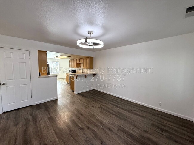 39 Skywalker Ct