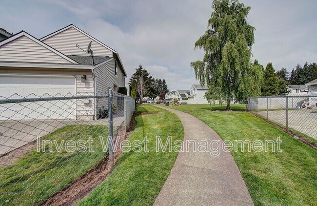Photo - 3020 NE 116th Ave