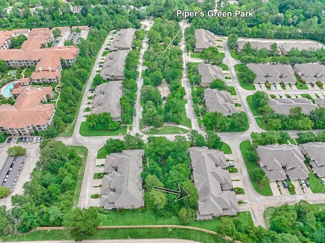 Photo - 27 Medley Ln