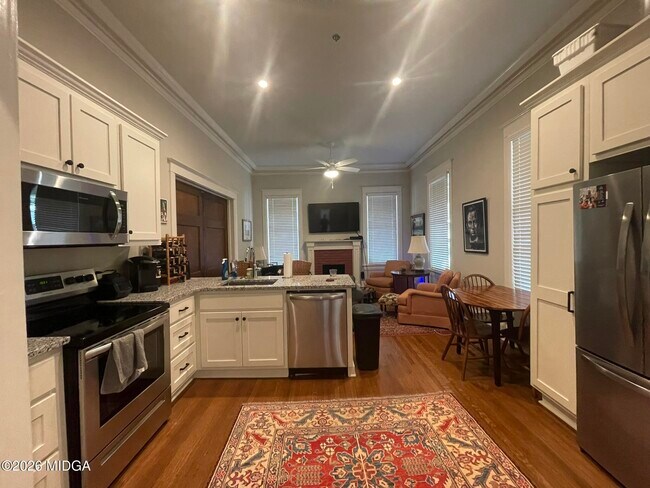 Photo - 1094 Georgia Unit C