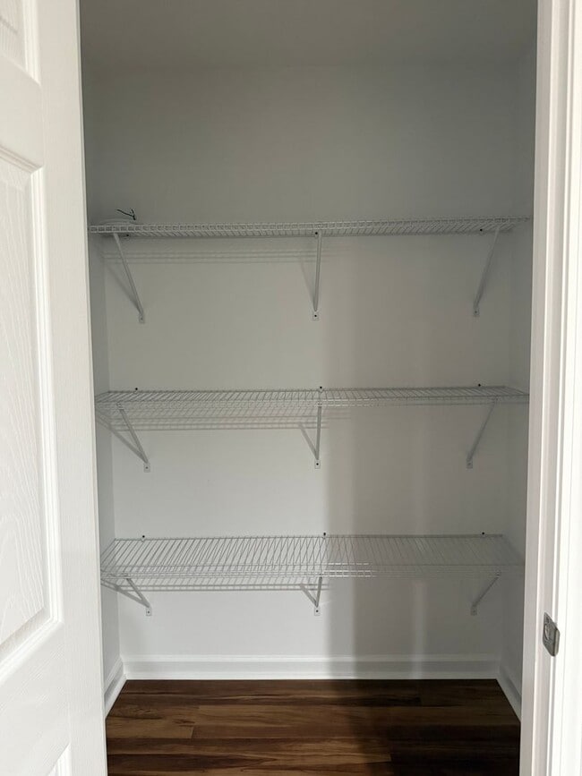 Photo - 215 Charleston Dr