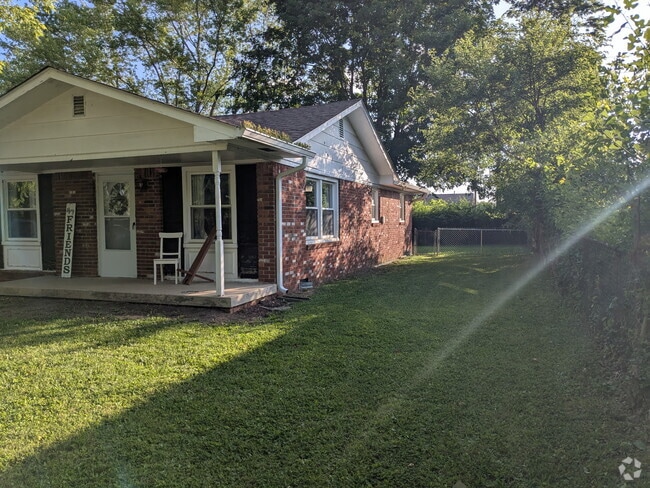 Building Photo - 7718 Southfield Dr Rental