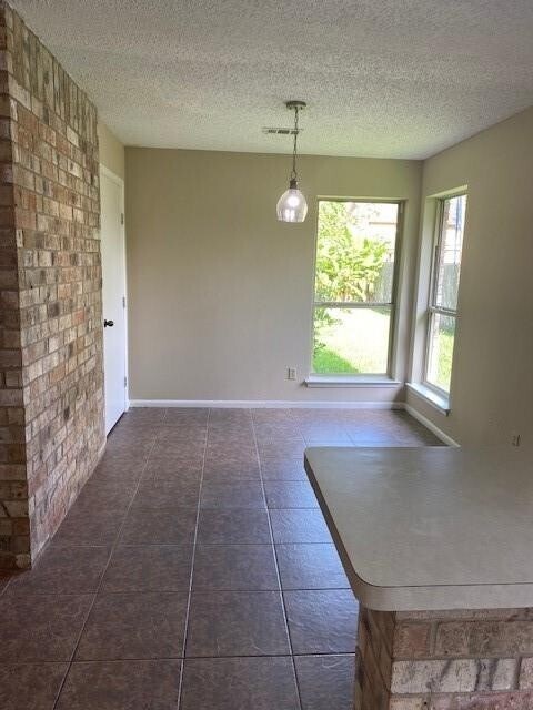 Photo - 523 Gleneagles Dr