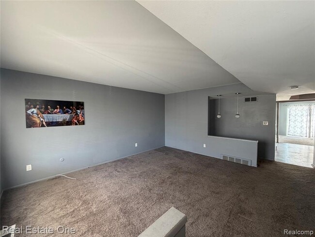 Photo - 34639 Richard O Dr