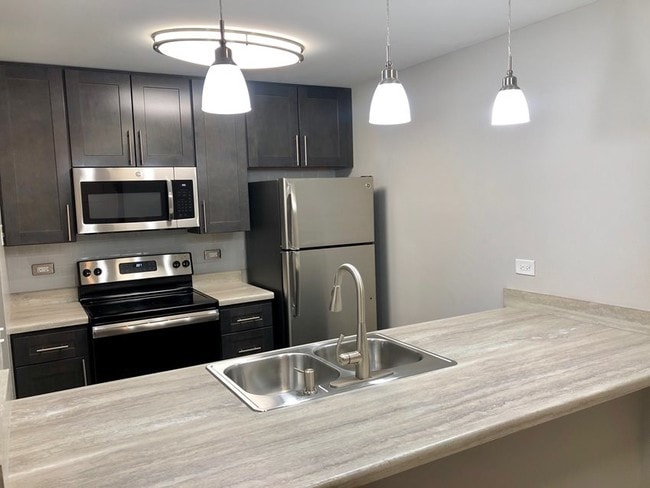 1BD, 1BR Remodel D-Style Kitchen - Villages of Greene Valley Apartments