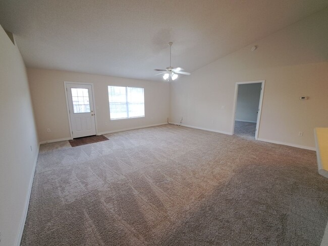 Photo - Jaimee Leigh Dr. 4851