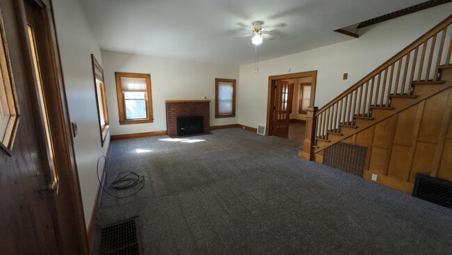 Photo - 428 W Main St