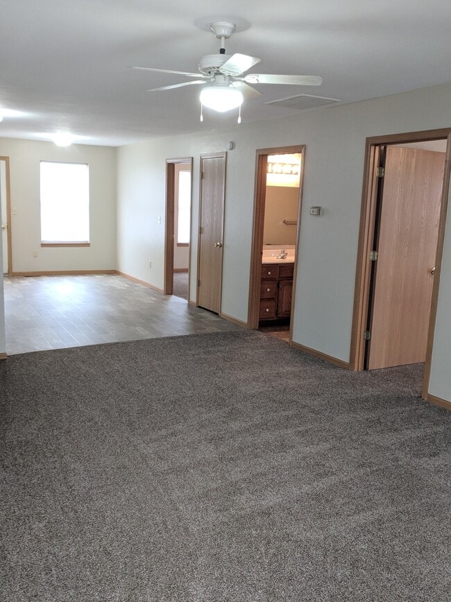 COMING SOON! 2 Bedroom, 1 Bathroom Duplex House House Rental in