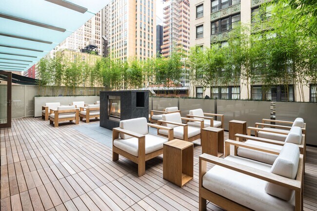 Photo - Atlas New York