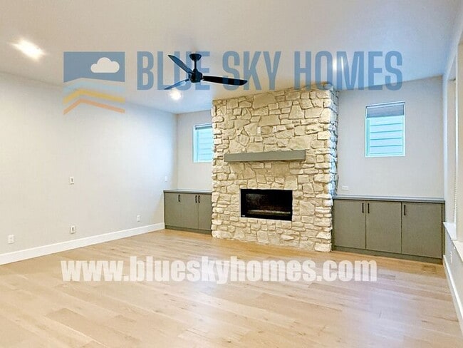 Photo - 3273 S Yorktown Ln