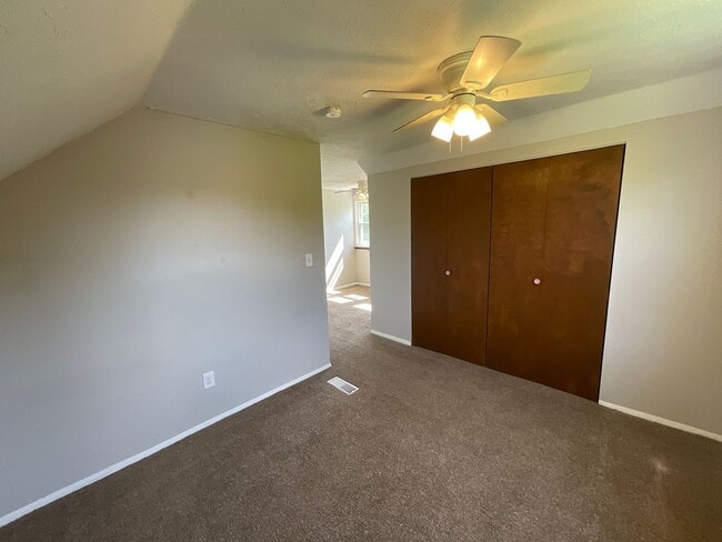 Photo - 9584 Ridge Rd Apartamento Unidad 9584 Ridge Road  03