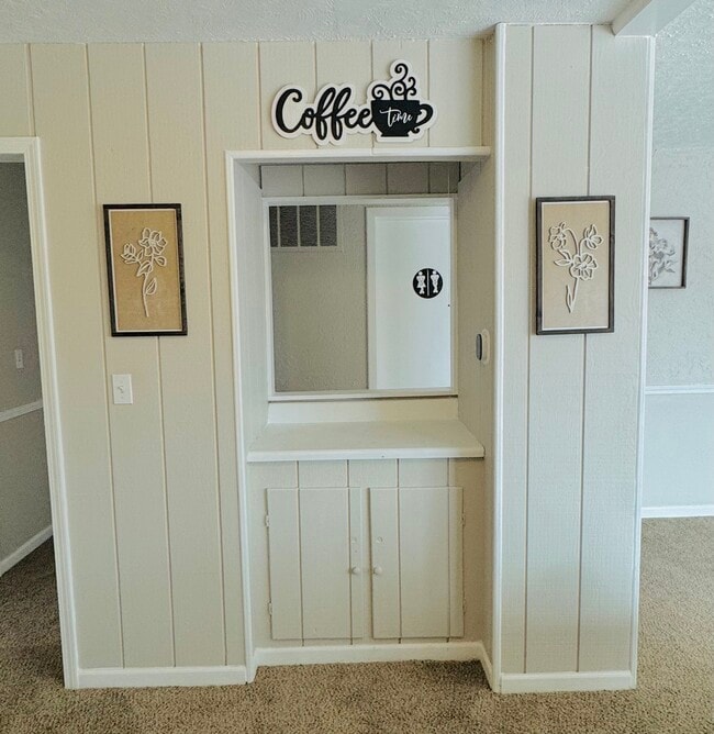 Photo - 2363 Cove Dr