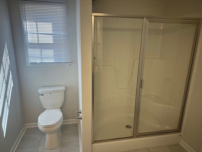 Photo - 38 Knotts Berry Rd