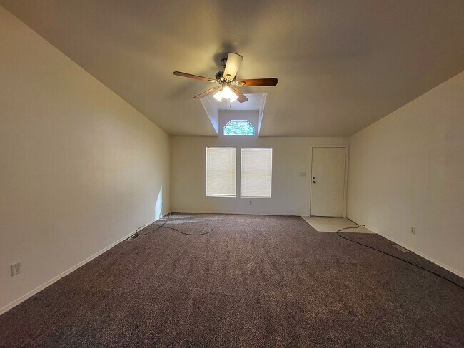 Photo - Beautiful Mountain views!