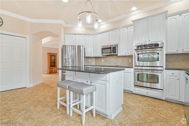 Building Photo - 9280 River Otter Dr Rental