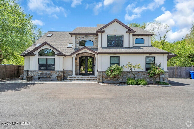 Building Photo - 620 Brookside Dr Rental