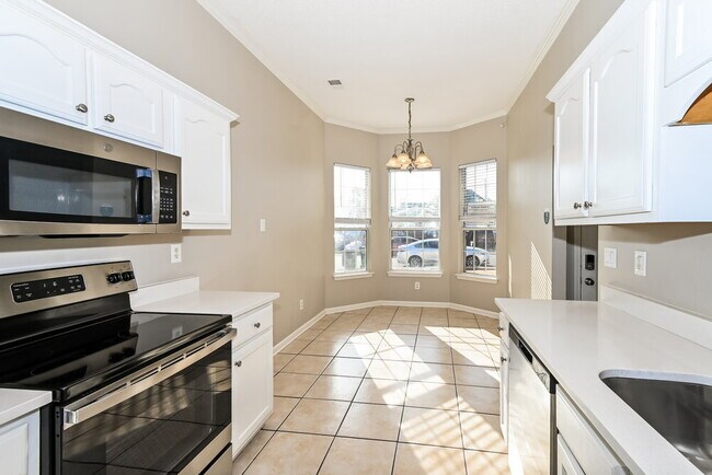 Photo - 7850 Fallstone Rd