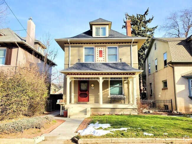 Building Photo - 1638 Adams St Unit A Rental