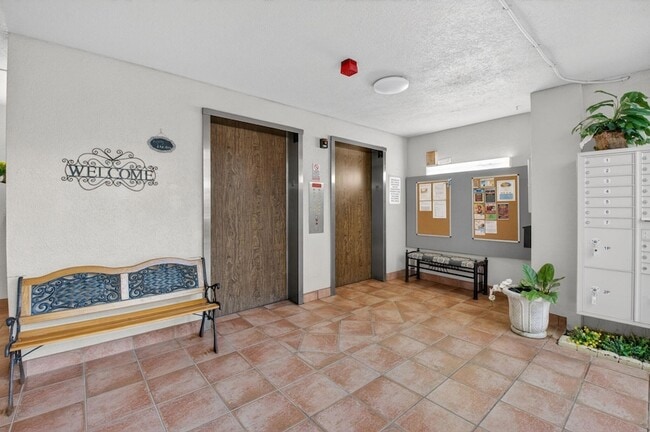 Photo - 7076 Huntington Ln Unit 5070