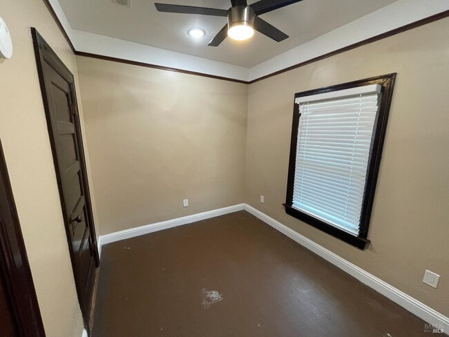 Photo - 1920 Sonoma Blvd