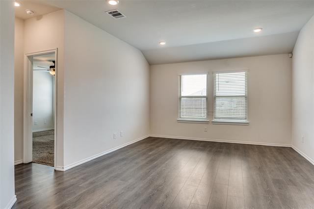 Photo - 208 Cultivator Ct