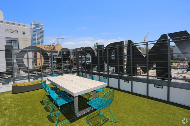Outdoor Lounge