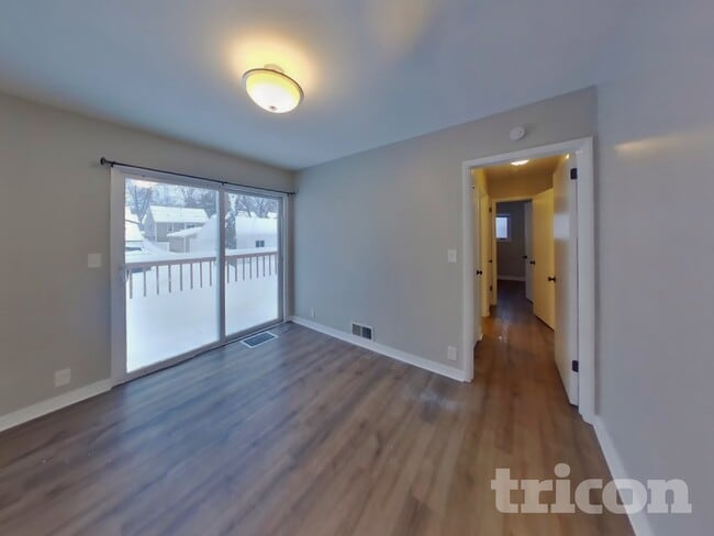 Photo - 3105 Georgia Ave S