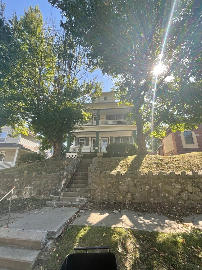 3004 Seneca St House House Rental in Saint Joseph, MO