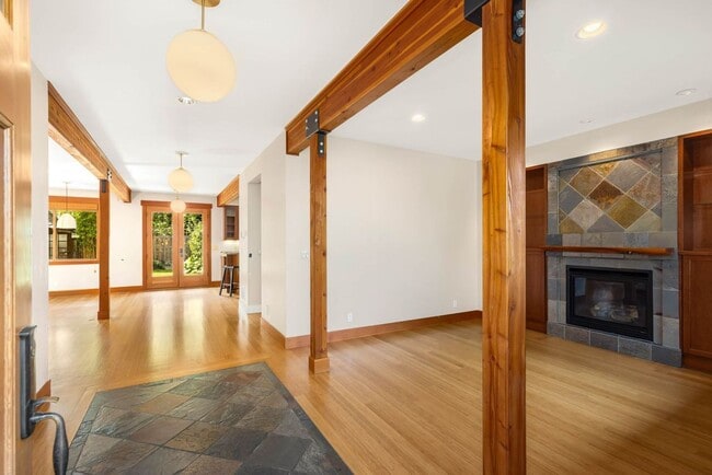 Photo - 7743 17th Ave NE