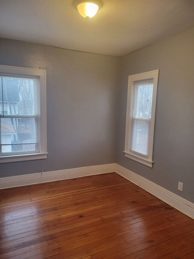Photo - 126 Flanders St Unit 126 Flanders (Upper)