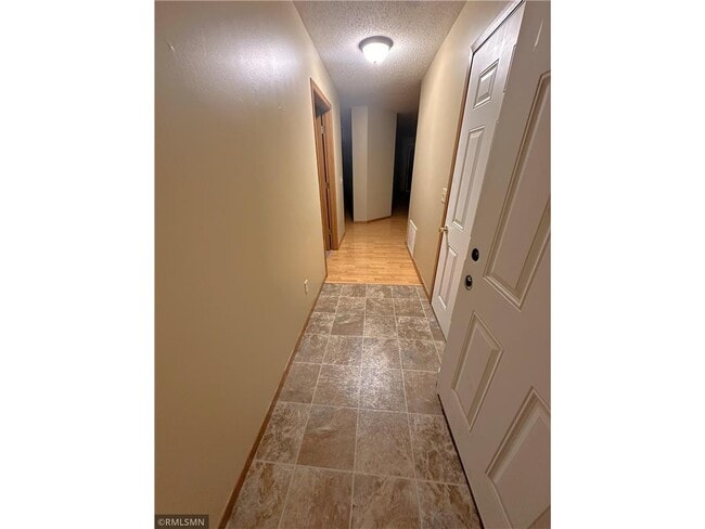 Photo - 831 Highview Dr