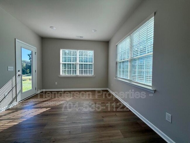 125 Pampas Pl