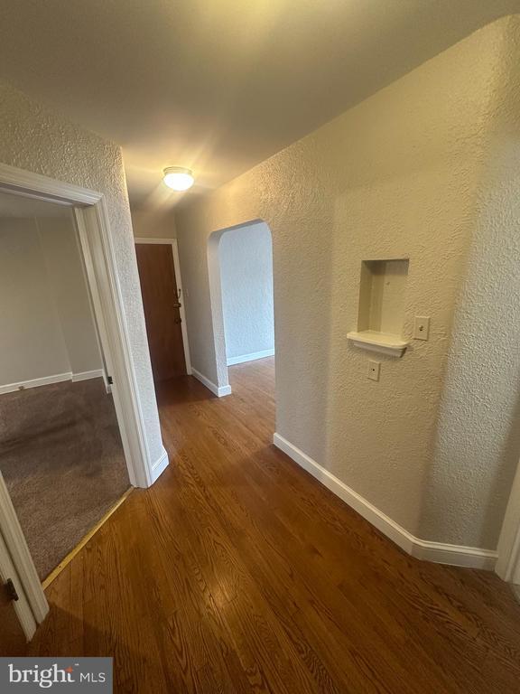 Photo - 858 S Main St Unit 1