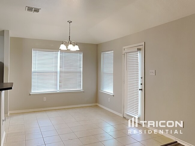 Photo - 739 Lentisco Dr