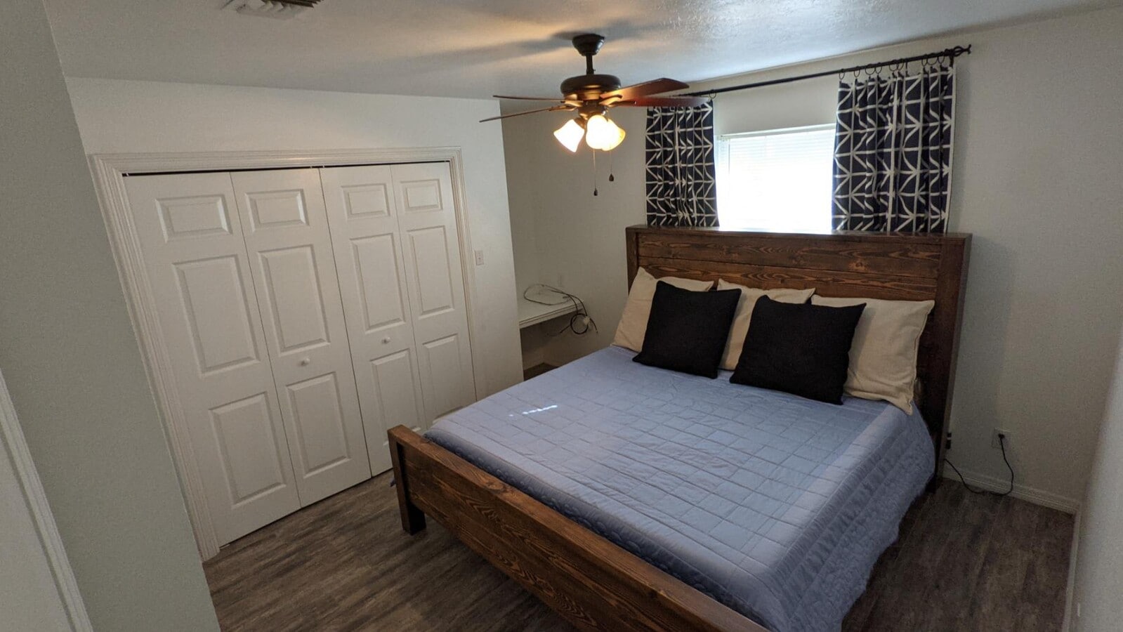 Photo - 810 Marie St