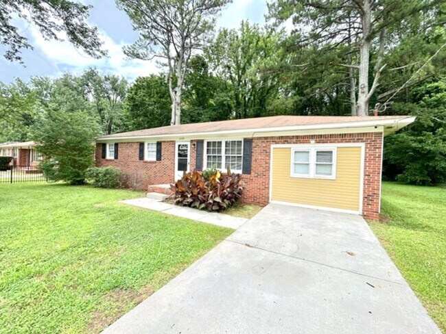 Photo - NEWLY REMODELED 3 BEDROOM