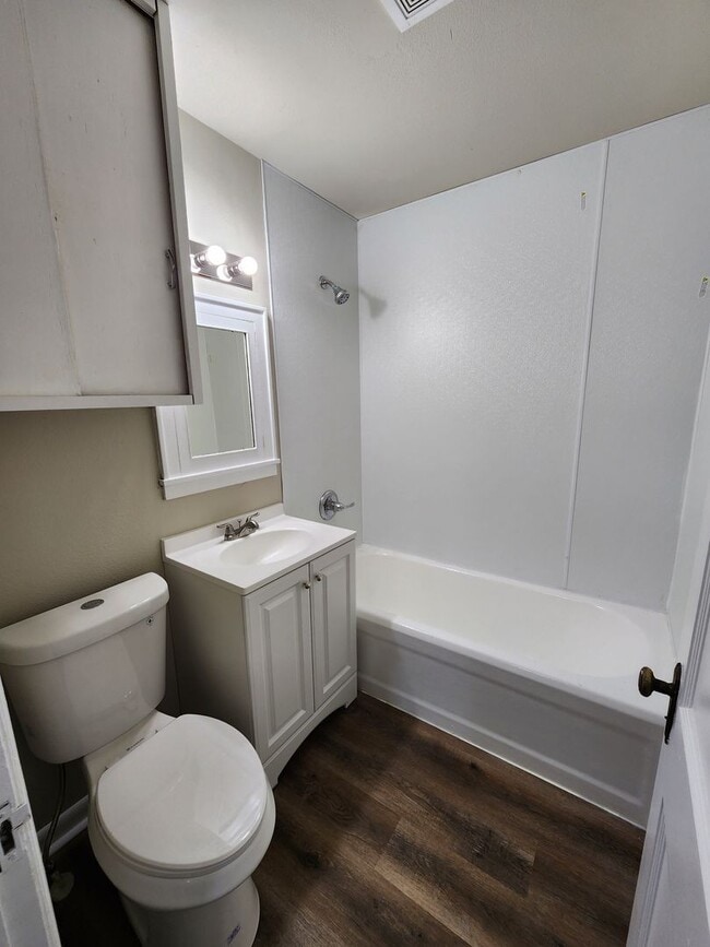 Photo - 3 Bedroom 1 Bath Home