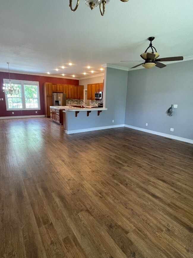 300 Hickory Rd