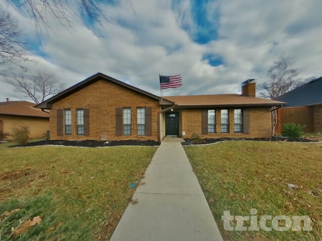 Photo - 1921 Big Sky Dr