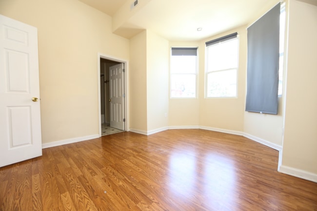 Photo - 1447 N 17th St Unit B