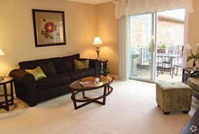 Building Photo - One bedroom with Heat & Parking Rental
