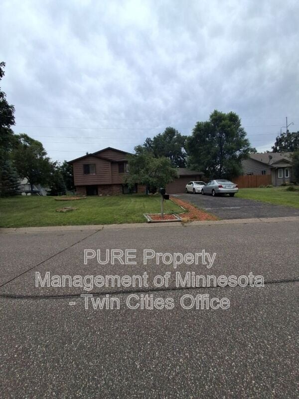 Photo - 12959 Grouse St NW House
