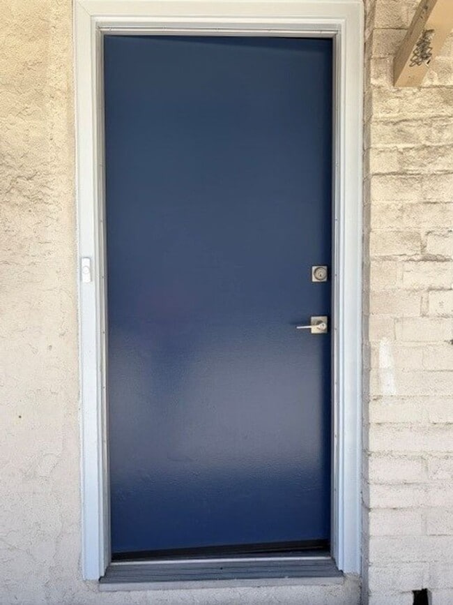 Photo - 1732 Noranda Dr Unit 4